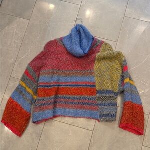 Fate, abstract sweater. Worn once! Size L.